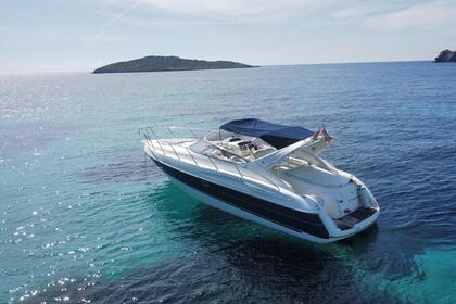 Location Bateau à moteur Cranchi 39 Santa Eulalia del Río