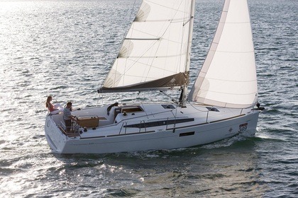 Location Voilier  SUN ODYSSEY 349 - 2 CABINES Hyères