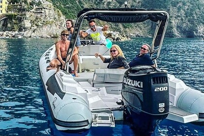 Rental RIB Ranieri Cayman 18 Sport Touring La Spezia