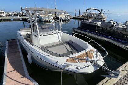 Location Bateau à moteur Jeanneau Cap Camarat 6.5 CC Série 3 Arcachon