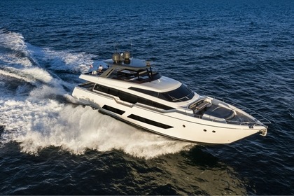 Hire Motor yacht Ferretti 850 Porto Cervo
