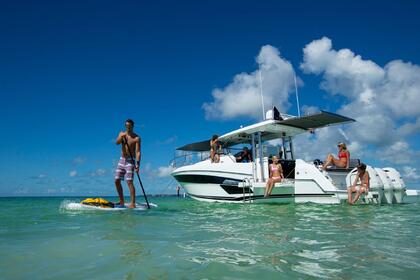 Чартер Моторная яхта Jeanneau Cap Camarat 12.5W Гримо