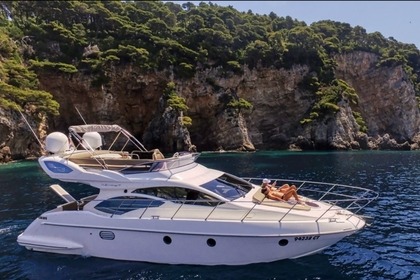 Hire Motor yacht Azimut 43 Flybridge Benitses, Corfu