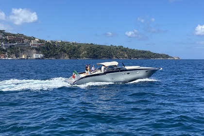 Aluguel Iate Tornado 45 Express Capri