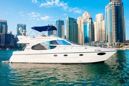 Alquiler Yate a motor Majesty Majesty Marina de Dubái