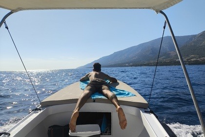 Rental Boat without license  Komiza Pasara Bol