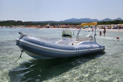 Miete Boot ohne Führerschein  Sacs Marine sacs Cugnana Verde