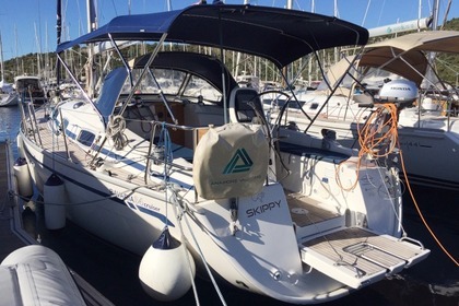 Charter Sailboat Bavaria Bavaria 34 Cruiser Primošten