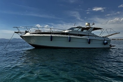 Alquiler Lancha Sea Ray Boats SRV 360 EXPRESS CRUISER Atenas