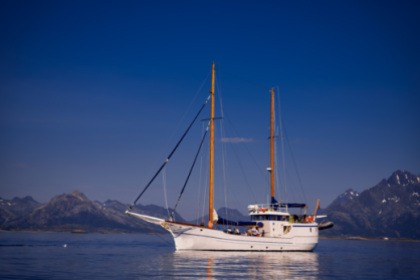 Rental Sailing yacht Custom Sailing Yacht Bergen