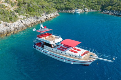 Noleggio Caicco Luxury gulet with a capacity of 6 people in Gocek 2023 Distretto di Fethiye