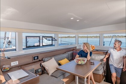 Charter Catamaran Lagoon 40 Herzliya