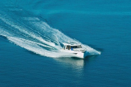 Hire Motorboat  Greenline 39 Pirovac