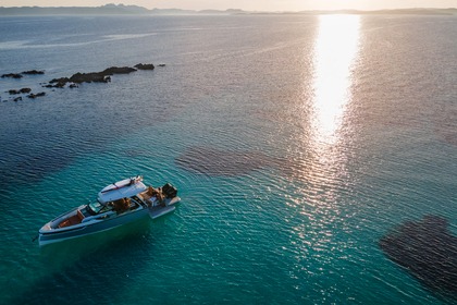Rental Motorboat Saxdor 320 gto Porto Cervo