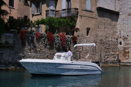 Charter Motorboat Mingolla 22 open Sirmione