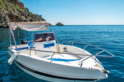 Rental Boat without license  Tancredi Blumax 40 CV Giardini Naxos