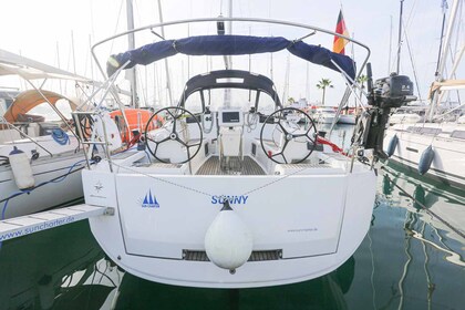 Alquiler Velero Jeanneau Sun Odyssey 419 España