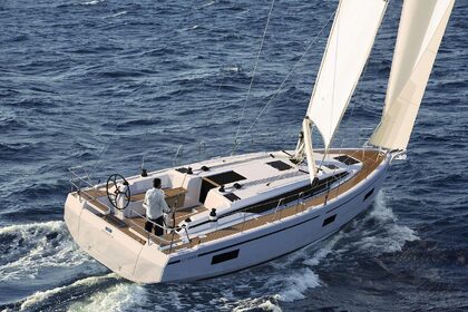 Miete Segelboot Bavaria Yachtbau Bavaria C38 Trogir