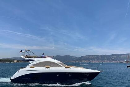 Location Yacht à moteur Beneteau Monte Carlo 47 Toulon