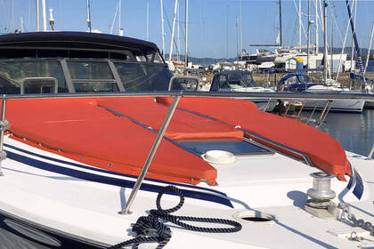 Charter Motorboat Sea Ray Sundancer 37 Pontevedra