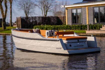 Rental Motorboat Qrafter e-Qruiser 600+ Premium Loosdrecht