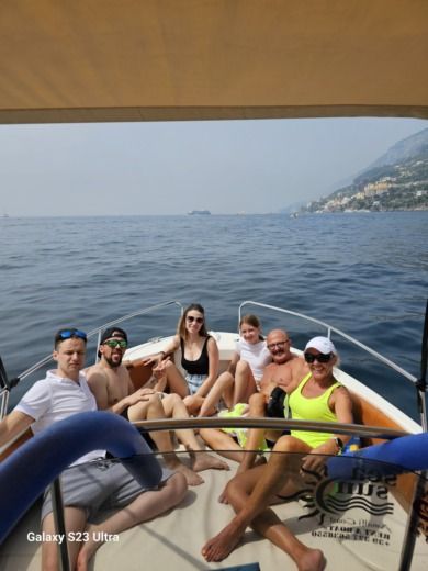 Amalfi Motorboat Allegra Open Allegra 7mt 115hp alt tag text