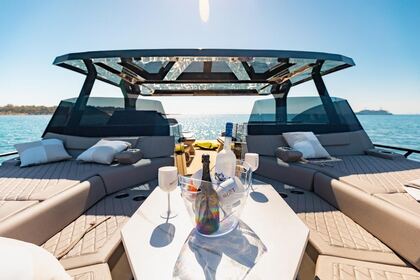 Чартер Моторная яхта Tesoro PowerCat 38 Афины