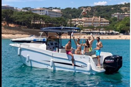 Location Bateau à moteur jeneau 850 Platja d'Aro