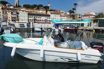 Rental Motorboat Jeanneau Cap Camarat 545 Cannes