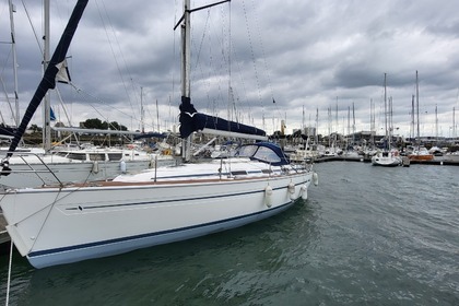 Rental Sailboat Bavaria Bavaria 36 cruiser Granville