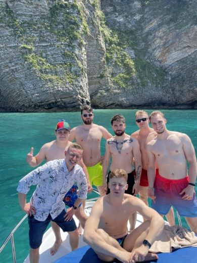 Budva Motorboat Tresfjord 26 alt tag text