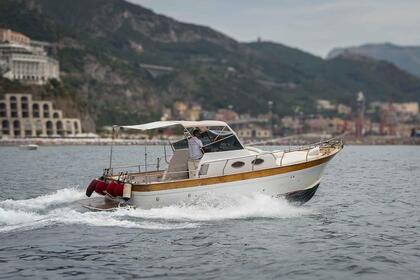 Miete Motorboot Izzo Mare south Wind 8. Farfalla Amalfi