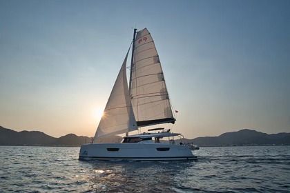 Charter Catamaran Fountaine Pajot Saona 47 Marmaris