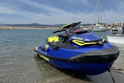 Noleggio Moto d'acqua Seadoo Wake Pro 230 Cv Catanzaro Lido