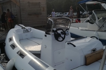 Alquiler Neumática RANIERI Cayman 21 Sport Porto Vecchio