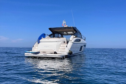 Location Yacht à moteur Princess V58 Grimaud