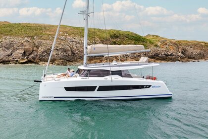 Hire Catamaran Fountaine Pajot Fountaine Pajot FP 41 Quatuor 4 Golfe-Juan