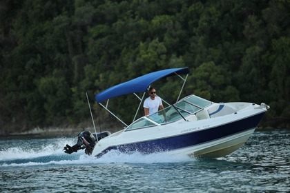 Charter Motorboat Olympic 580 BR Lefkada