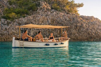 Miete Motorboot Traditional Boat Mallorca Puerto de Alcudia