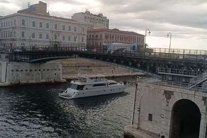 Location Yacht à moteur Santa Margherita Ligure Santa 29 Marina di Pisticci