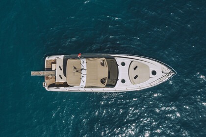 Charter Motorboat Gianetti 45 Sport Capri