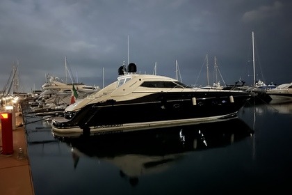 Noleggio Yacht a motore MV Rent Sunseeker Salerno