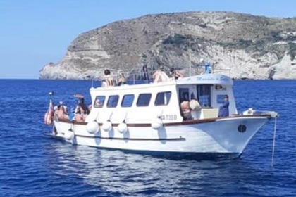 Rental Motorboat Gallipoli Gozzo Forio