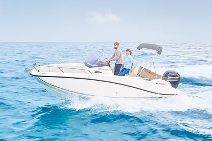 Hire Motorboat Quicksilver Activ 605 Sundeck Formentera