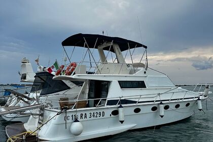 Hire Motorboat Della Pasqua DC11 Porto Cesareo