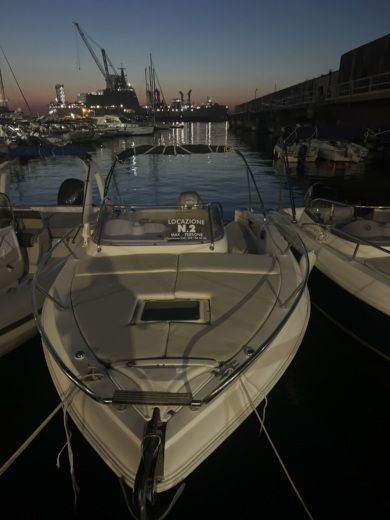 Motorboat Eolo Eolo 650 Day Arijana Boat design plan