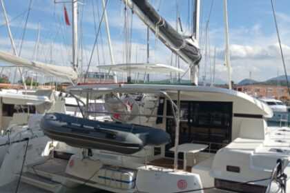 Noleggio Catamarano Lagoon 42 (4+2) Cannigione