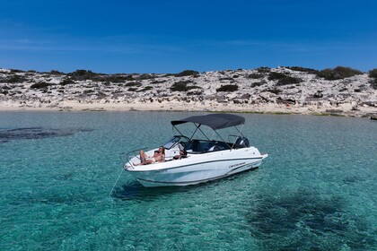 Alquiler Lancha Jeanneau CAP CAMARAT 6.5 BR Santa Eulalia del Río