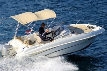 Miete Motorboot BENETEAU FLYER 550 Trogir