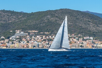 Rental Sailboat Italia Yachts 11.98 Loano